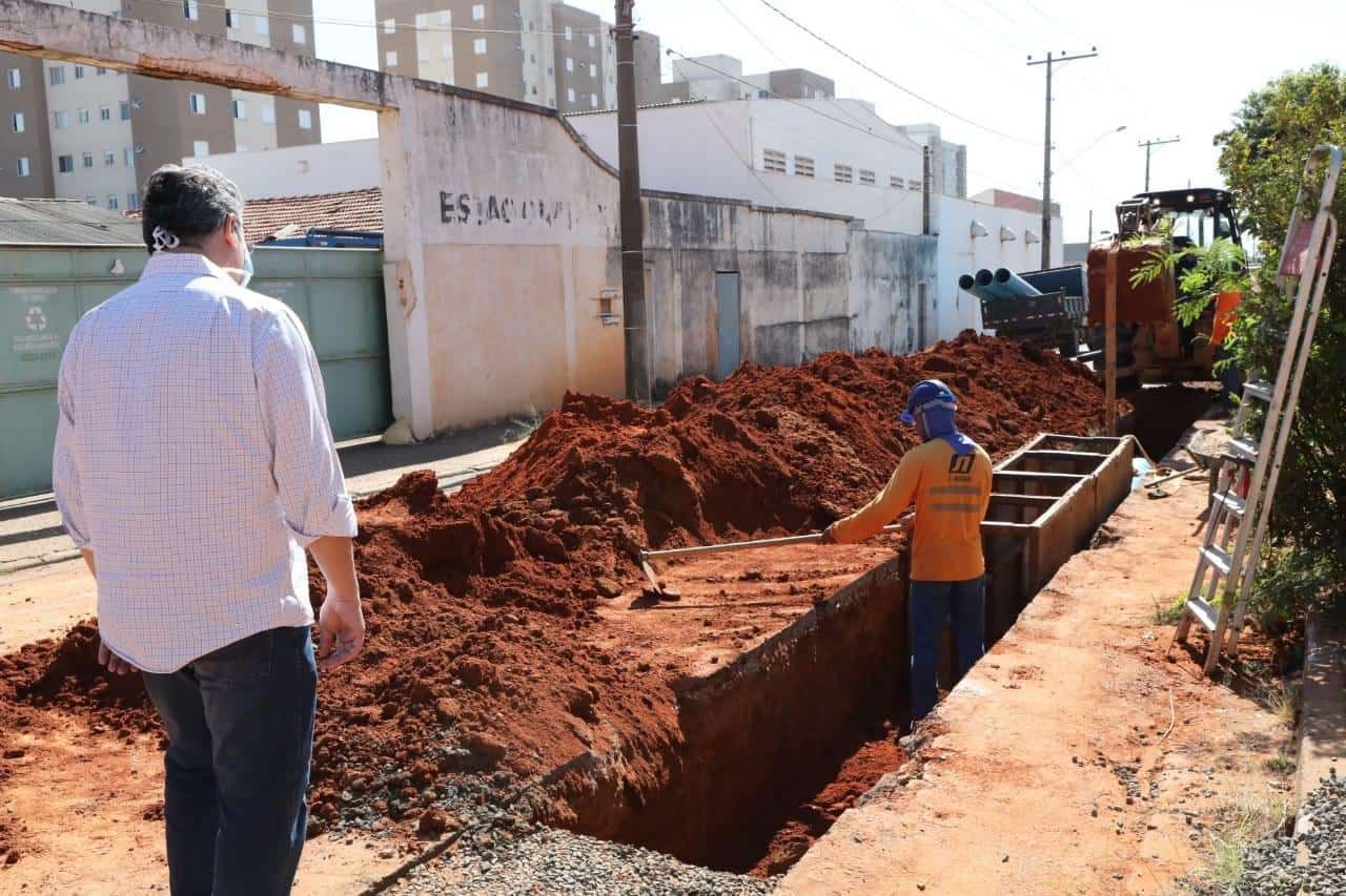 obra abastecimento de água cis itu prefeito guilherme gazzola